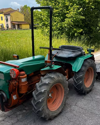 Trattore Pasquali 990 con Fresa