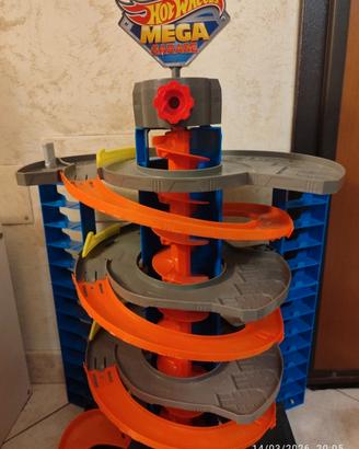 Garage hot wheels 