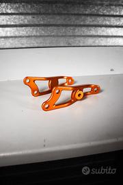 Staffe motore RICAVATE DAL PIENO