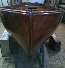 barca in legno