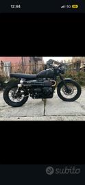 Triumph street scrambler 900