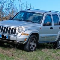 Jeep Cherokee 2.8 Crd "Pari al nuovo"