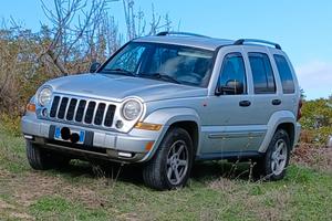 Jeep Cherokee 2.8 Crd "Pari al nuovo"