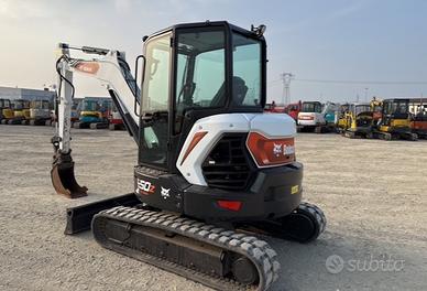 Mini escavatore Bobcat E50Z