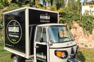 APE Food Truck con forno a legna