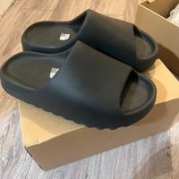 Ciabatte yeezy slide