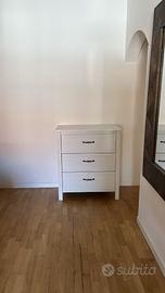 Cassettiera bianca ikea