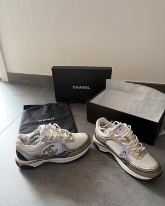 Chanel Runner