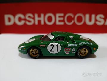 Modellino di Ferrari 250LM in scala 1/43