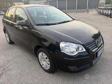 VOLKSWAGEN Polo 1.4/69CV TDI 5p. Sportline senza