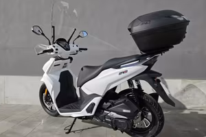 VOGE SFIDA SR16 125cc WHITE LIQUID COOLED