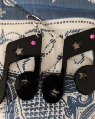 Orecchini Pendenti Nota Musicale Neri