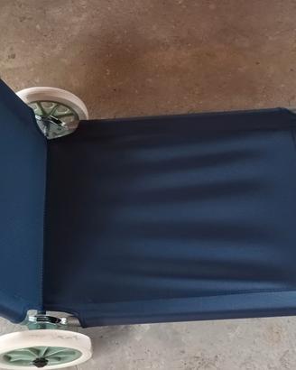 N.2 lettini da mare pieghevoli con ruote