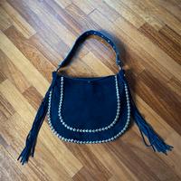 Borsa pelle scamosciata nera con borchie