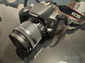 Canon 200D