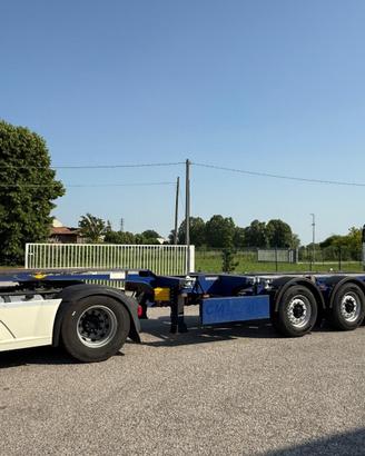 SEMIRIMORCHIO PORTA CONTAINER BROSHUIS ANNO 2014