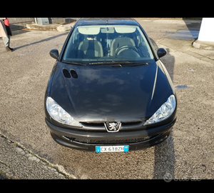 Peugeot 1.4 3p. one line