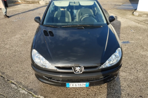 Peugeot 1.4 3p. one line