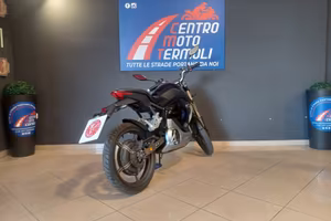 VMOTO- SOCO TS STREET HUNTER L1