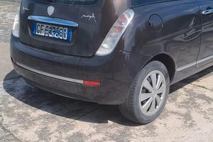 Lancia ypsilon 1.3 multijet