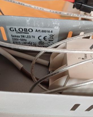 PLAFONIERA GLOBO 5 LAMPADINE LED