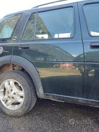 Porta post dx LAND ROVER FREELANDER 2004