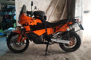 KTM 950 Adventure 