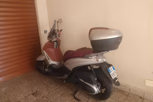 Beverly 350 sport