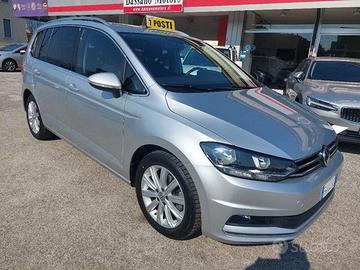 VOLKSWAGEN Touran 2.0 TDI 150 CV SCR DSG Executive