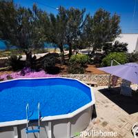 Emma's Villa fronte mare con piscina