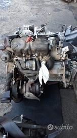 Motore Mercedes A180 2.0 CDI cod. mot.640940