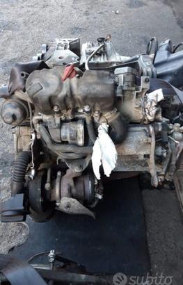 Motore Mercedes A180 2.0 CDI cod. mot.640940