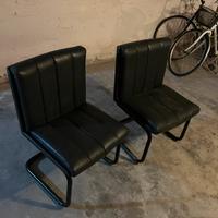 Set 2 poltrone di pelle