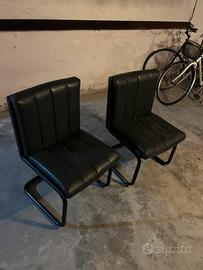 Set 2 poltrone di pelle
