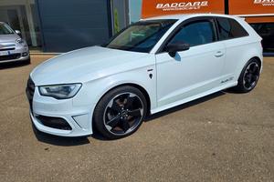 Audi A3 1.8 TFSI 180CV S LINE ESTETICA S3