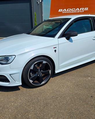 Audi A3 1.8 TFSI 180CV S LINE ESTETICA S3