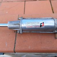 stantuffo pneumatico