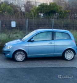 Lancia anno  2006