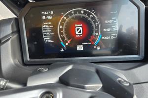 tmax  560 tech Dark petrol