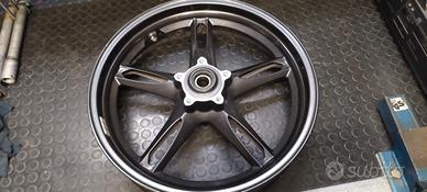 ruota ant. Triumph Speed triple 1050 2005-2007