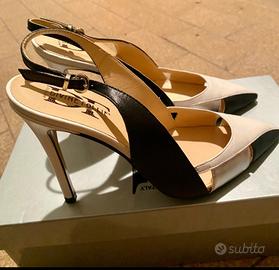 Décolleté aperto dietro