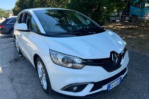 RENAULT Grand Scénic 7 posti