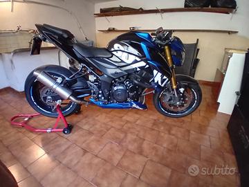 SUZUKI GSX-S 750 2017 SOLO 20000 KM