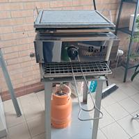 barbecue in acciaio inox come nuovo