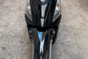 Kymco People 300i GT