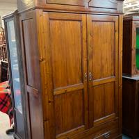 Antico armadio lombardo ‘800 restaurato