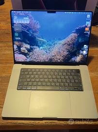 MacBook Pro 16" (2023) - M2 Pro / 16GB RAM / 512GB