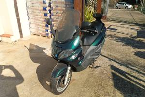 Scooter Piaggio x9 250