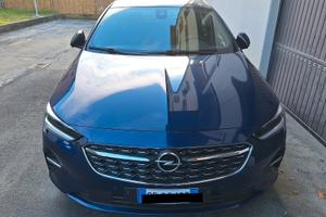 Opel Insignia Grand Sport 1.5 cambio automatico