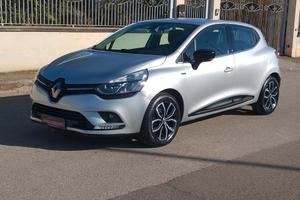 Renault Clio dCi 8V 75 CV 5 porte Moschino Zen